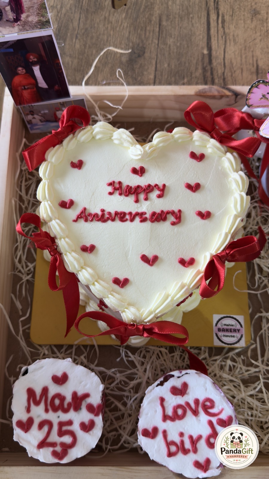 Vintage Heart Anniversary Bento & Cupcakes Set